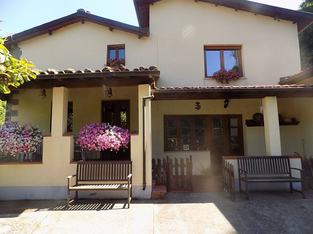 Villa a Barga - Foto 2