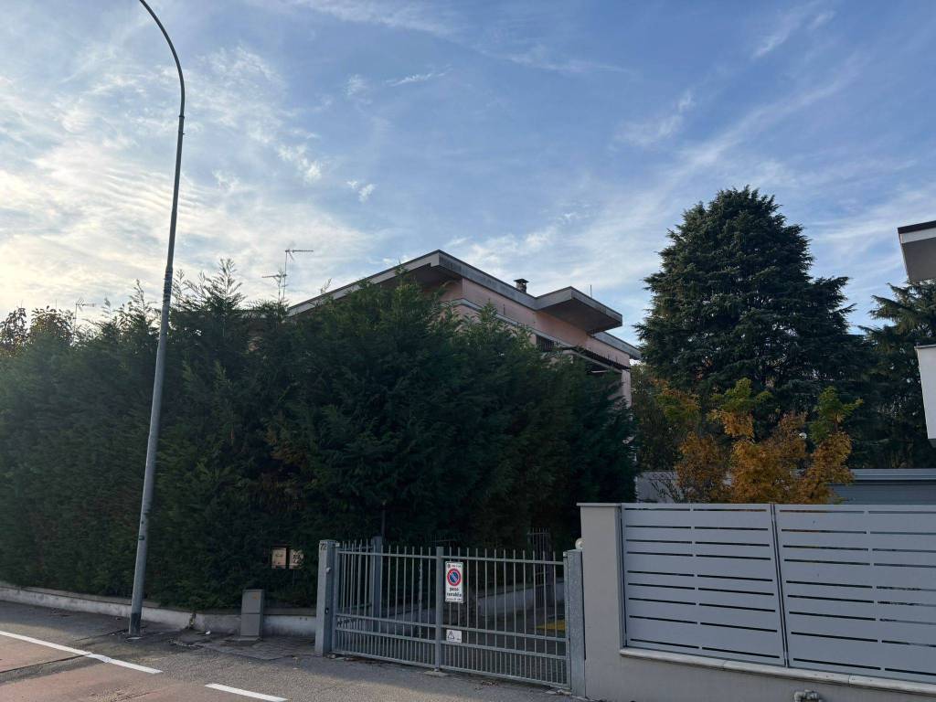 Appartamento a Lodi in Viale Pavia, 72 - Foto 2
