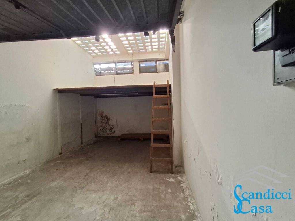 Box / garage a Scandicci in Via Pantin - Foto 2