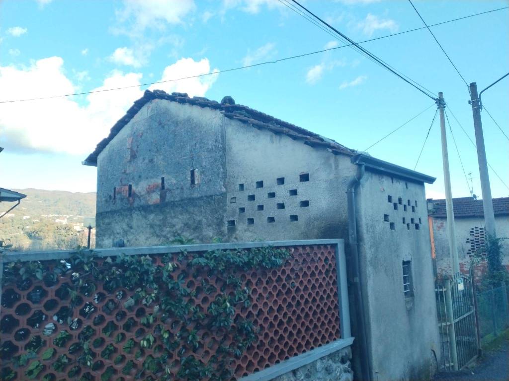Villa a Follo in Via della Resistenza - Foto 3