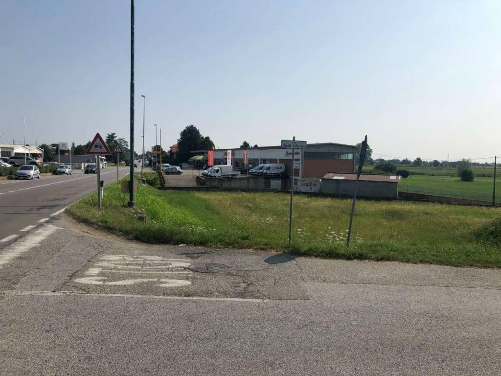 Terreno a San secondo di pinerolo in via Via Valpellice - Foto 1