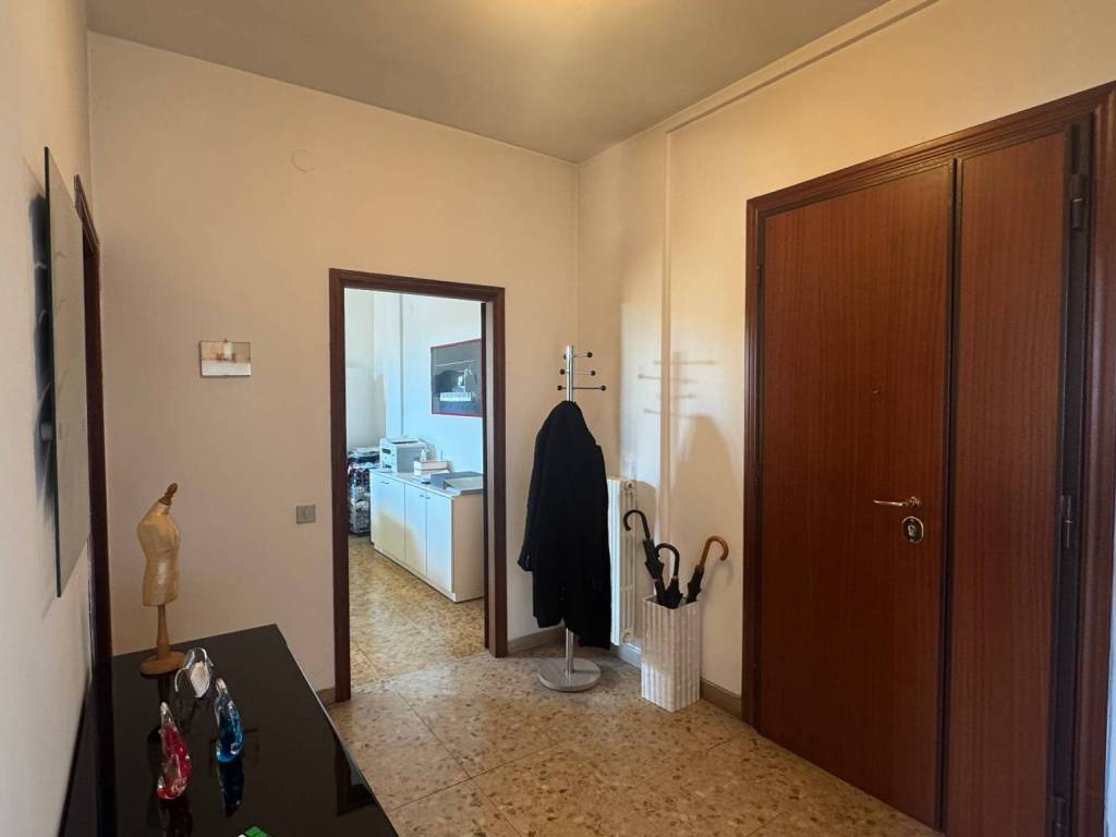 Appartamento a Prato in Via Carlo Marx - Foto 4