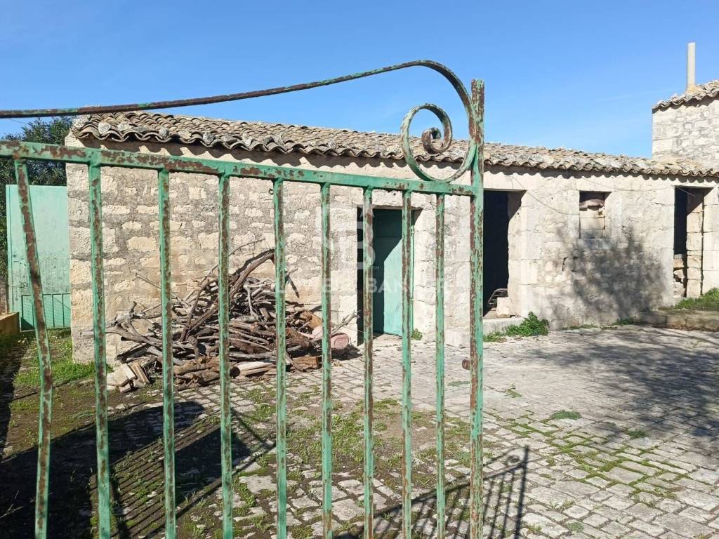 Casa indipendente a Modica in Via Catanzaro Pizzilli - Foto 2