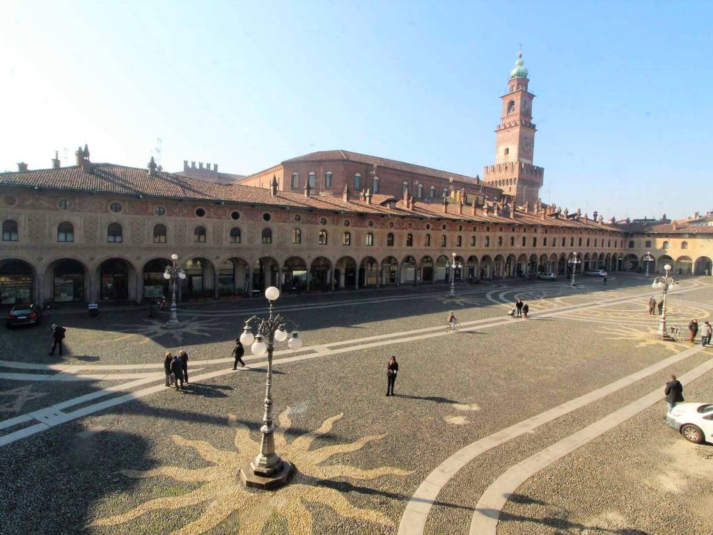 Appartamento a Vigevano in Piazza Ducale - Foto 2