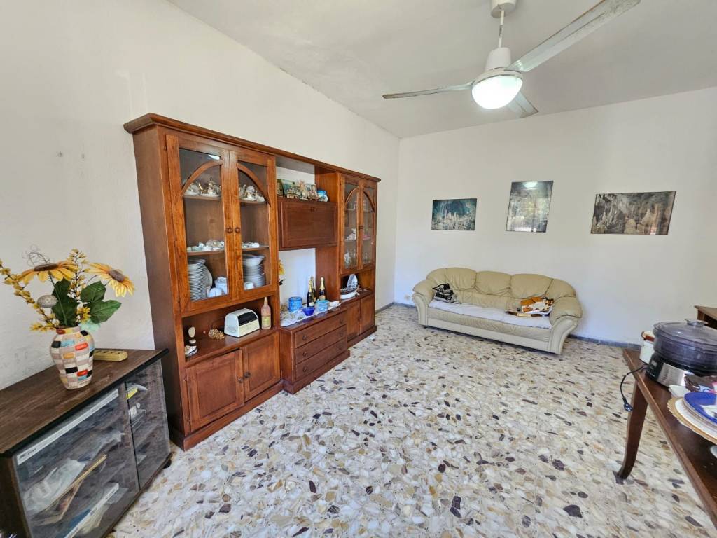 Casa indipendente a Santa marinella in Via Cevedale - Foto 5