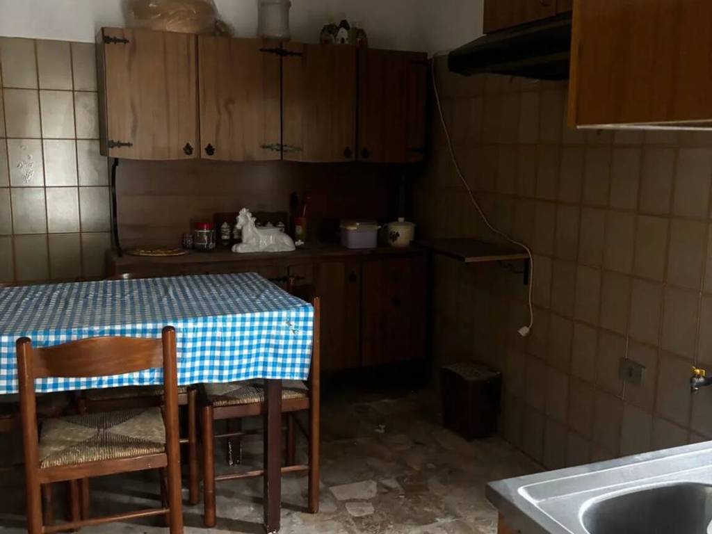 Appartamento a Teramo in Sparazzano No Number - Foto 3