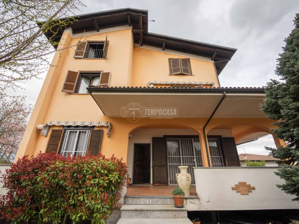 Villa a Mortara in Corso Giuseppe Garibaldi, 102 - Foto 2