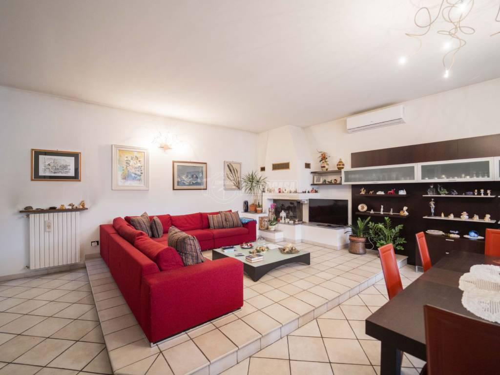 Villa a Mortara in Corso Giuseppe Garibaldi, 102 - Foto 5