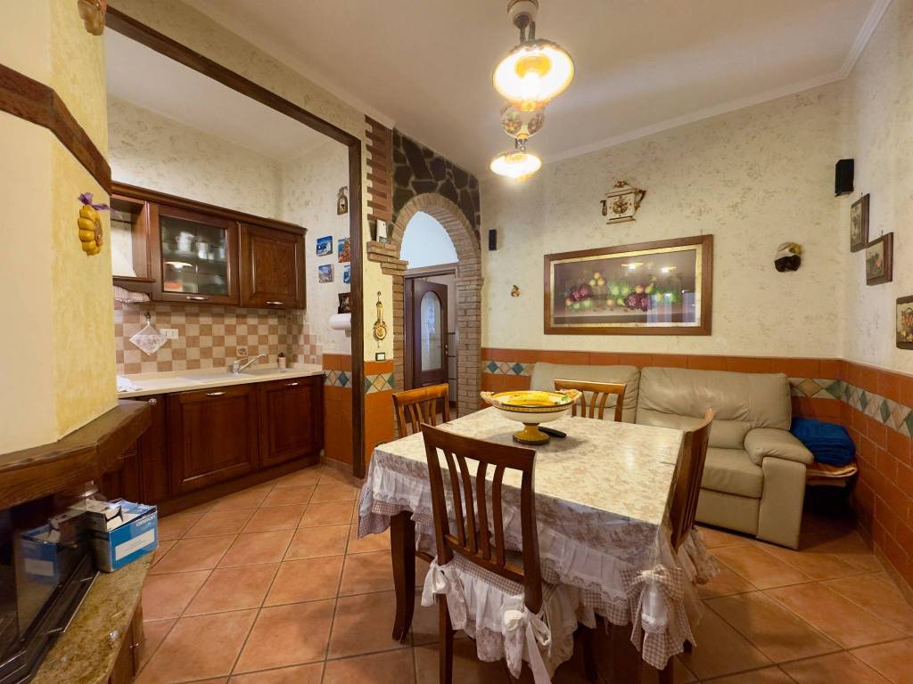 Appartamento a Piombino in Via Padre Giustino Senni - Foto 3