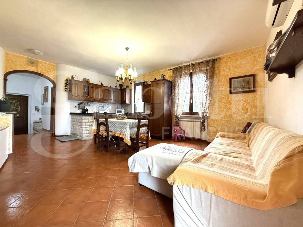 Appartamento a Pontedera - Foto 2