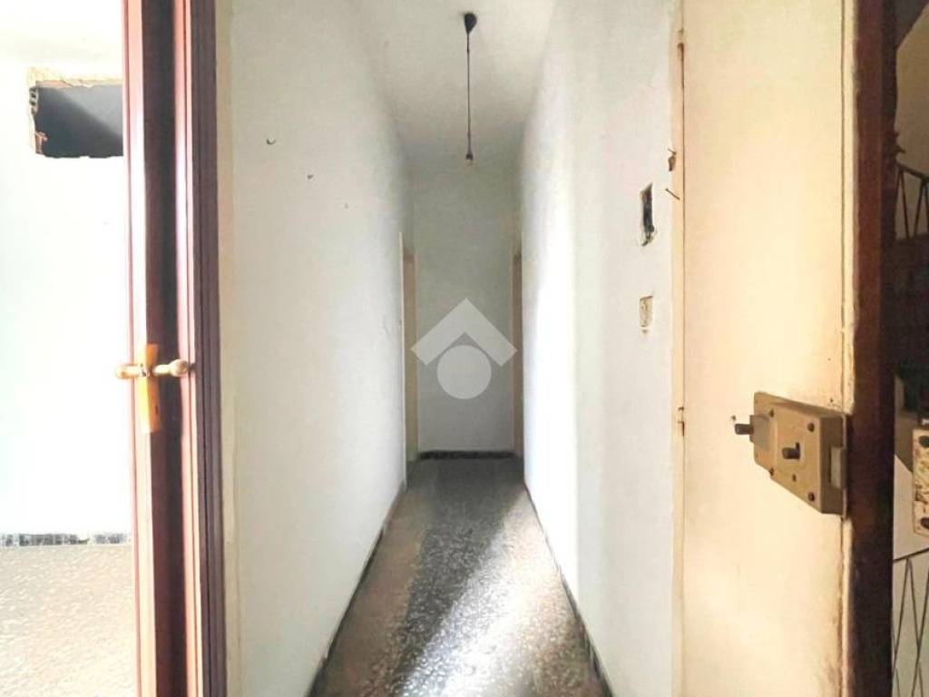 Casa indipendente a Barletta in Via Dicataldo, 35 - Foto 4