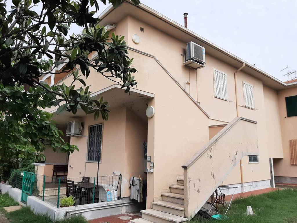 Appartamento a Cecina - Foto 2