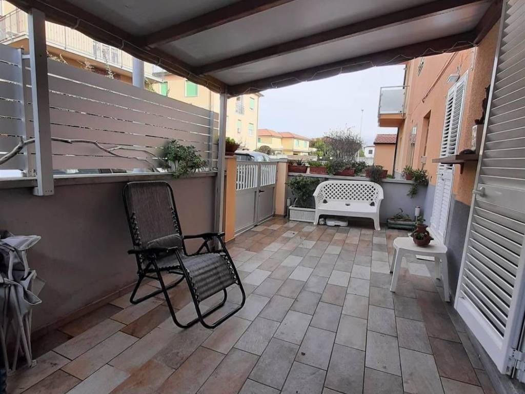 Appartamento a Cecina in piazza S. Andrea, 10 - Foto 4