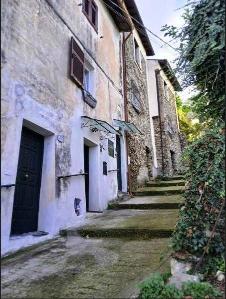 Appartamento a Dolcedo in Via Rimbaudi - Foto 4