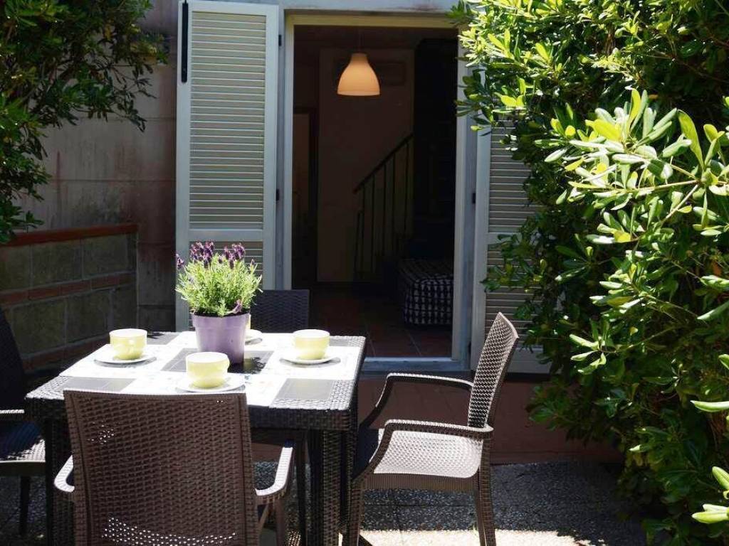 Appartamento a Porto azzurro in viale europa - Foto 2