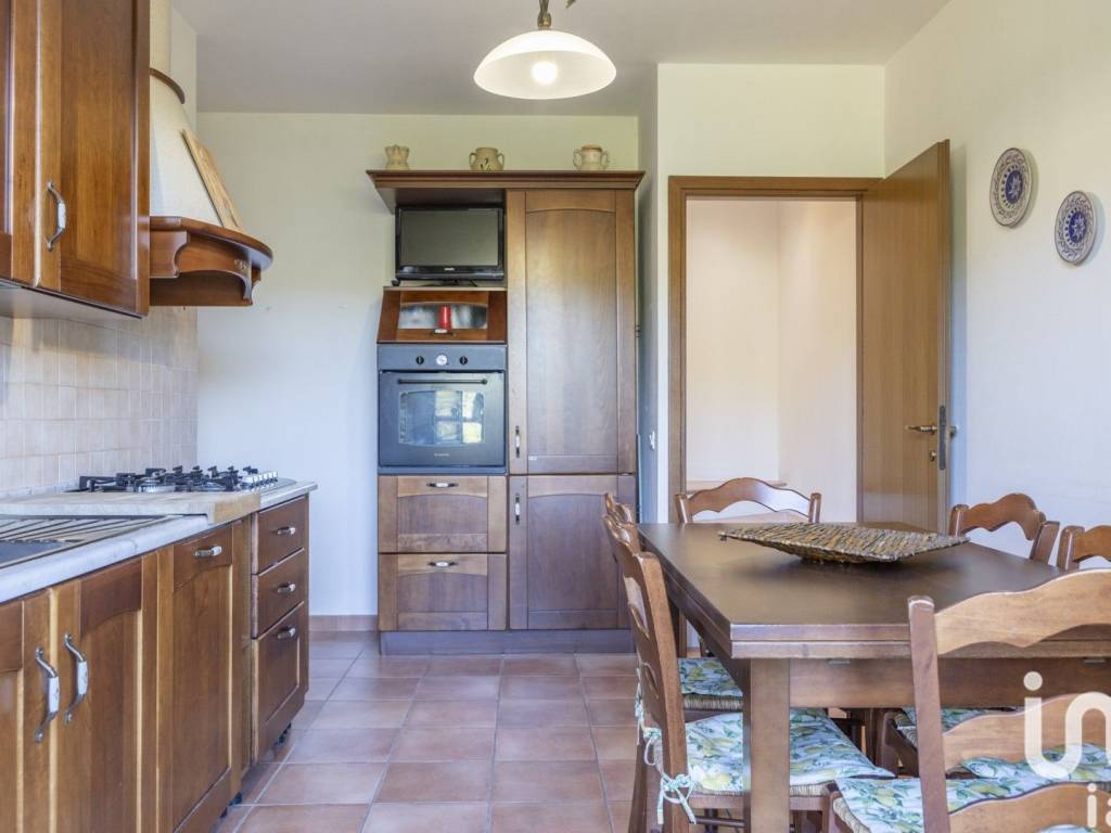 Villa a Urbino in Via della collina - Foto 4