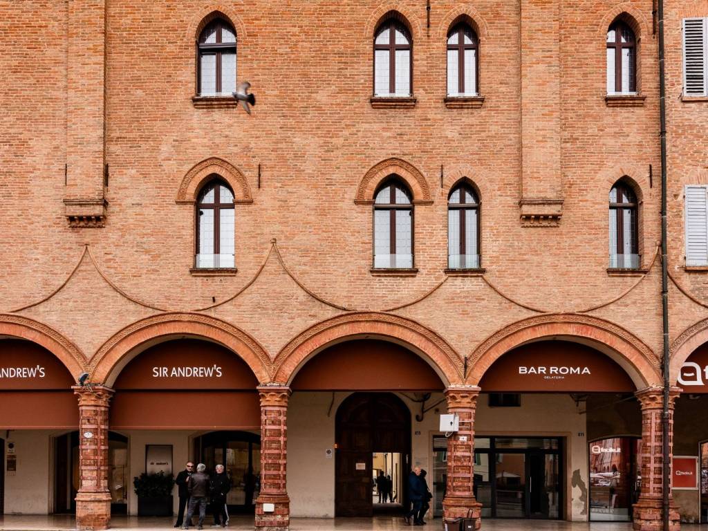 Appartamento a Carpi in Piazza dei Martiri, 42 - Foto 2