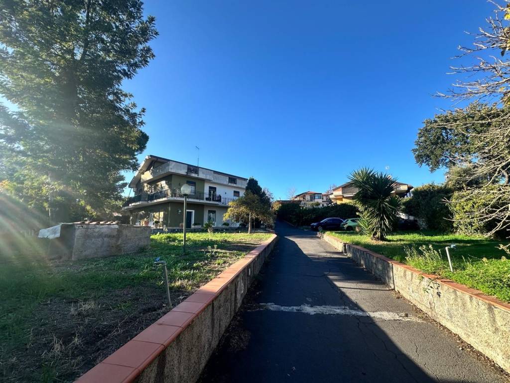 Villa a Mascalucia in Via Peschiera - Foto 3