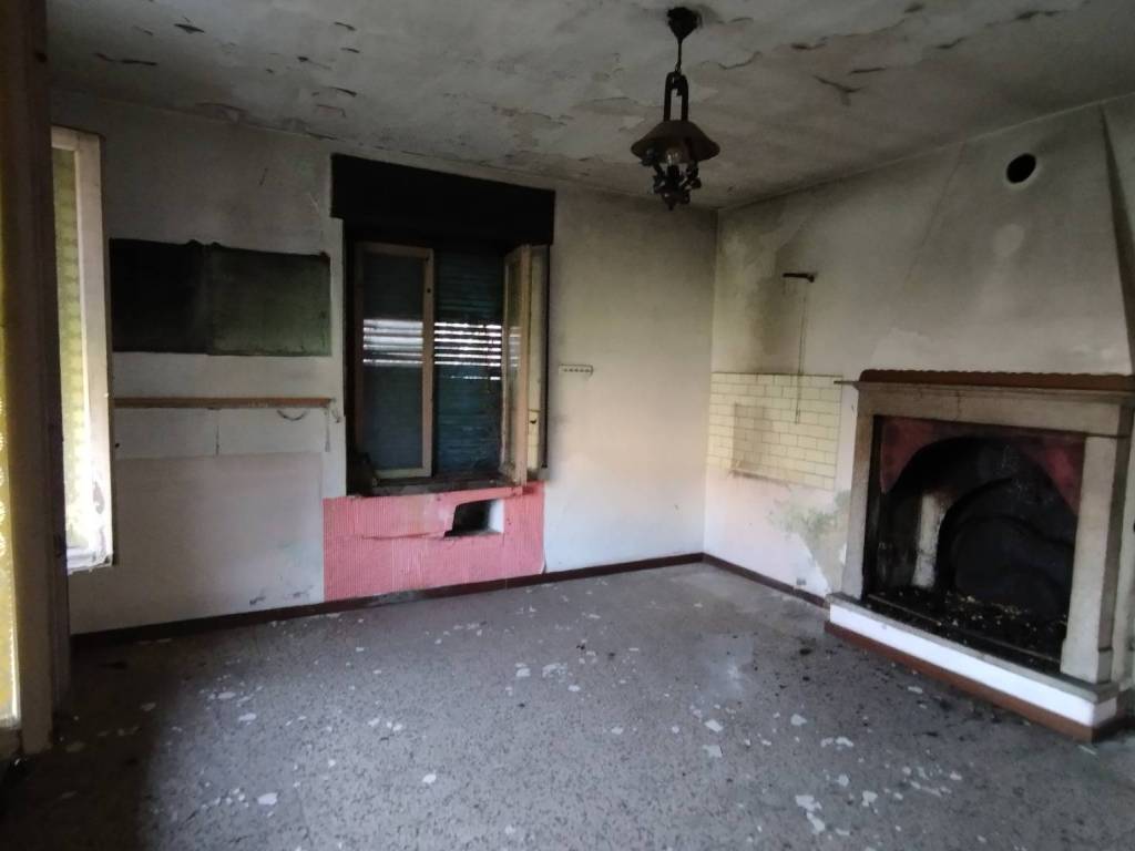 Villa a Dubino in Via Valeriana, 132 - Foto 4