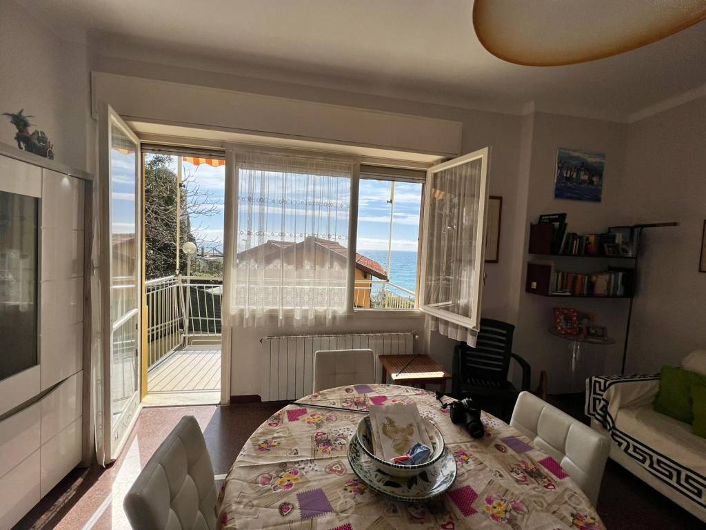 Appartamento a Borgio verezzi in Via della Cornice - Foto 3