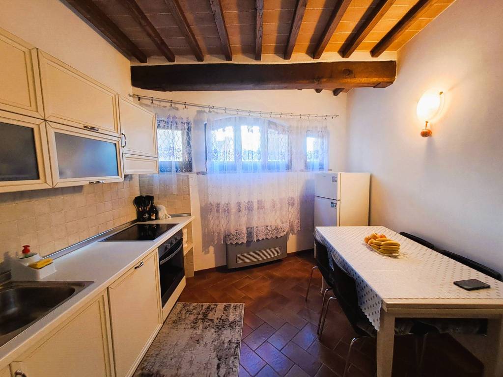 Appartamento a Gaiole in chianti in Piazza Antico Mercato, 43 - Foto 4