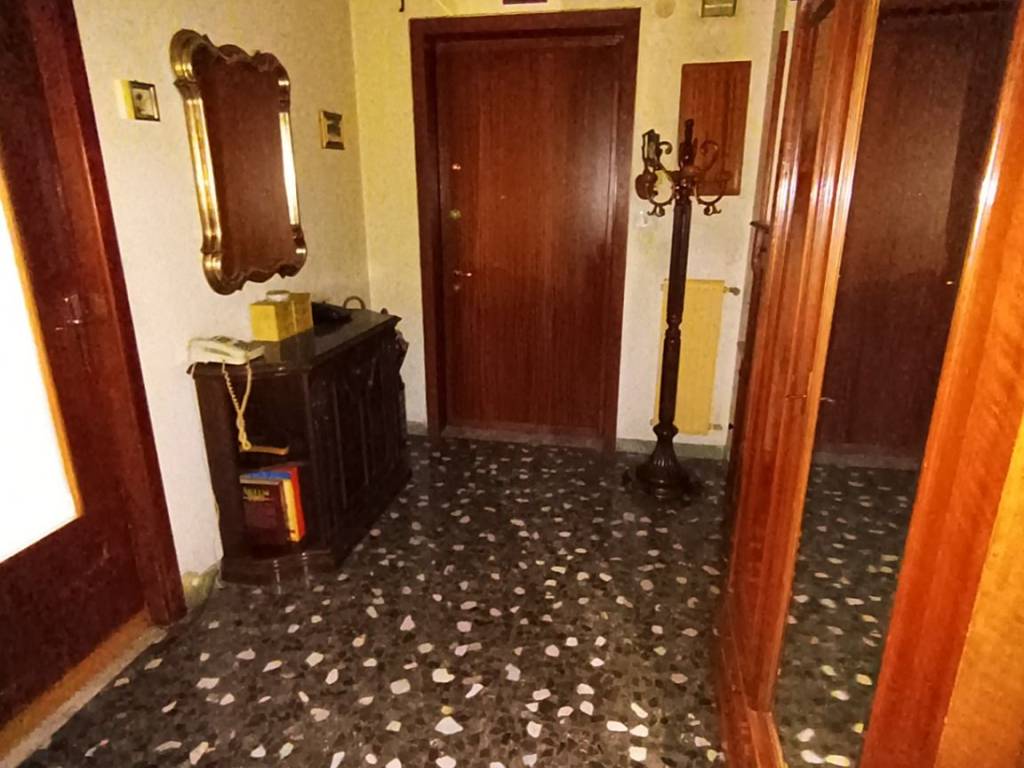 Appartamento a Foggia in Via Edmondo De Amicis, 40 - Foto 2