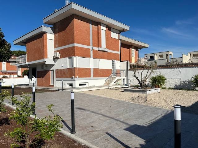 Villa a Ardea in Viale Corona Australe, 131 - Foto 2