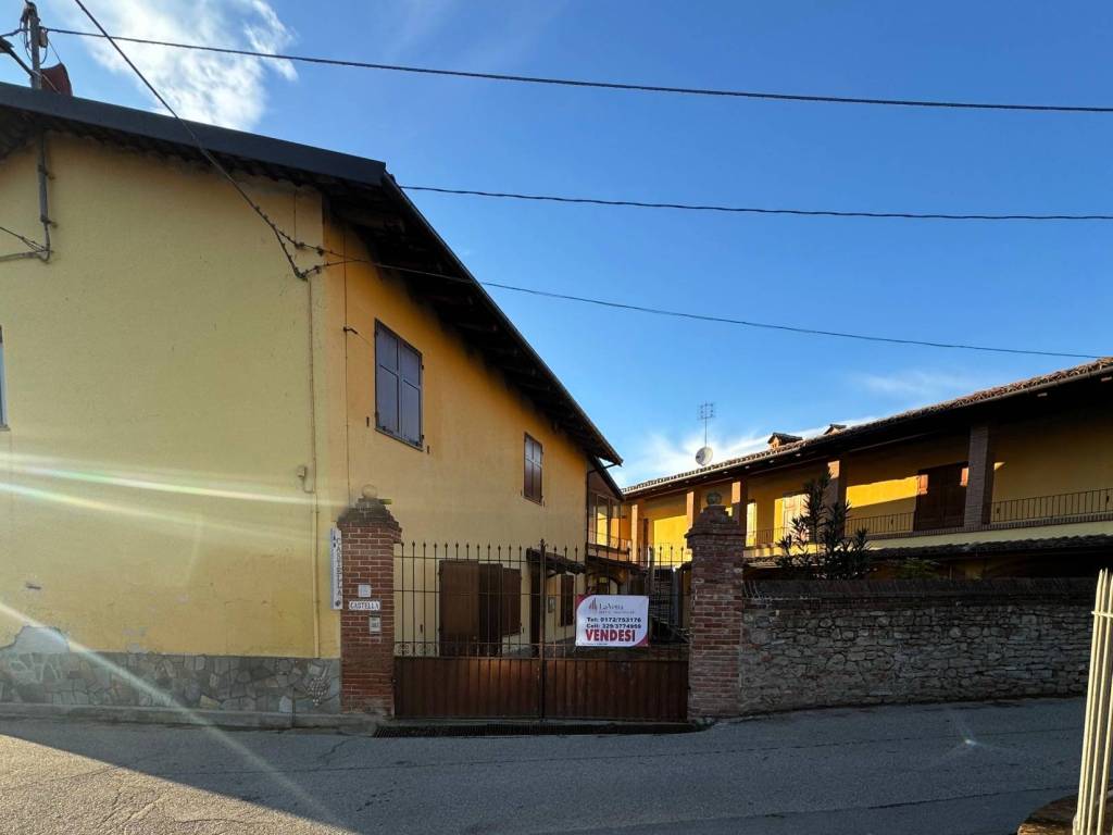Palazzo / stabile a Diano d'alba in Via Alba - Foto 2