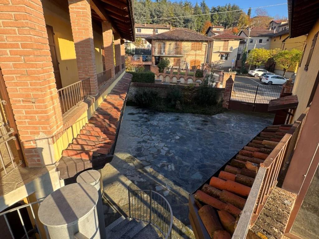 Palazzo / stabile a Diano d'alba in Via Alba - Foto 5