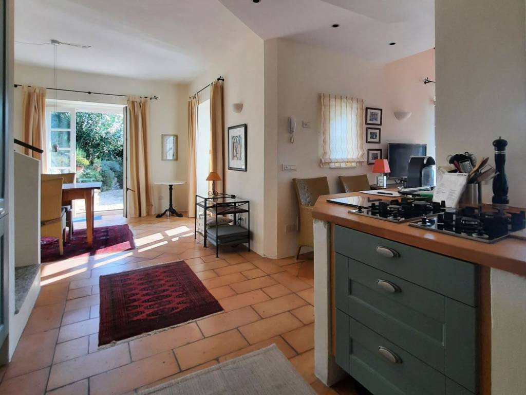 Villa a Oggebbio in Strada Antonio Manzi - Foto 3