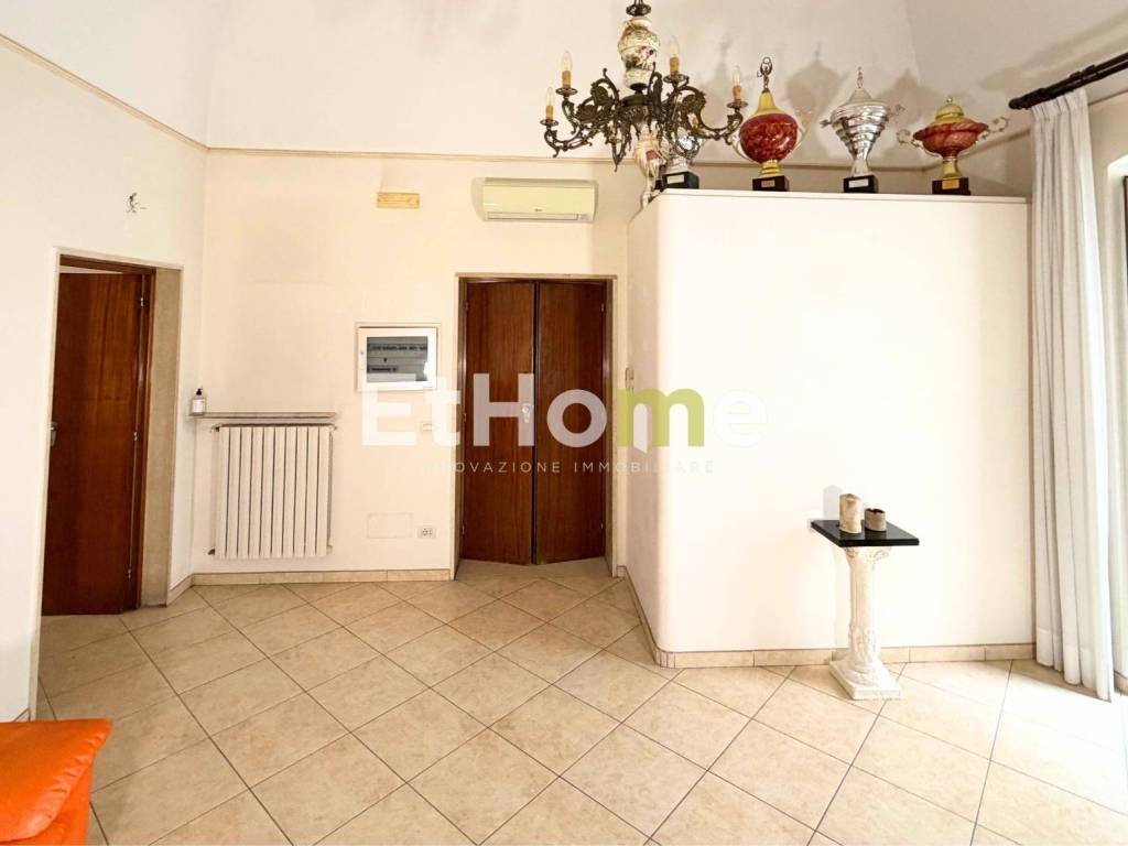 Casa indipendente a Andria in Via Regina Margherita, 43 - Foto 4