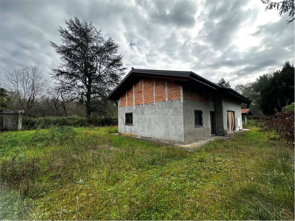 Villa a Oleggio - Foto 3