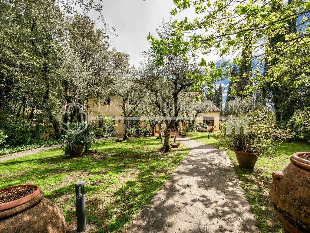 Villa a Pescia in Via del Paradiso - Foto 5