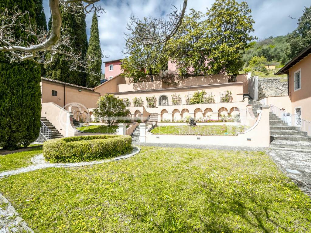 Villa a Pescia in Via del Monte Est - Foto 4