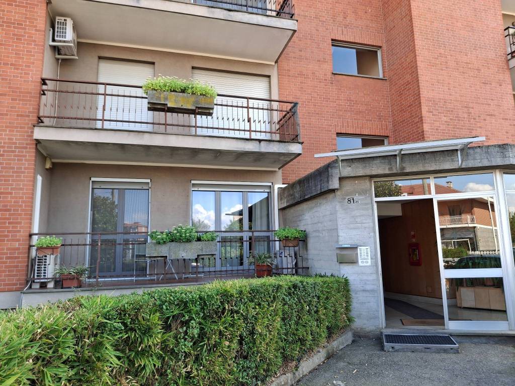 Appartamento a Orbassano in Strada Piossasco - Foto 2