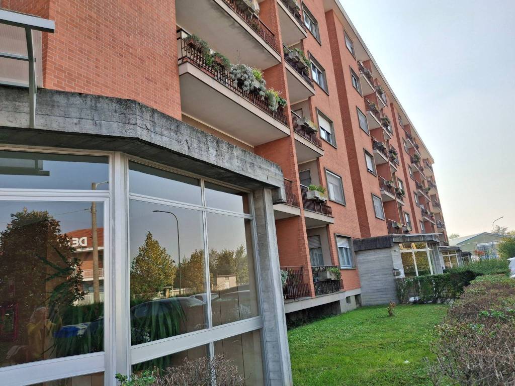Appartamento a Orbassano in Strada Piossasco - Foto 4