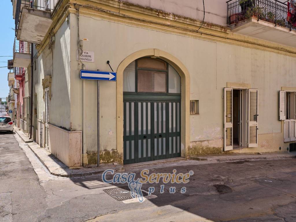 Appartamento a Parabita in Via Alessandro Manzoni - Foto 2