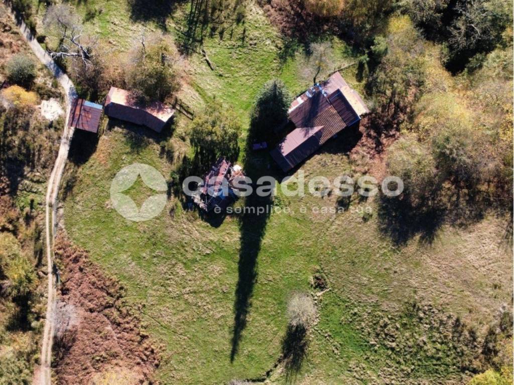 Rustico / casale a Madonna del sasso in LOCALITA' BENNE - Foto 2