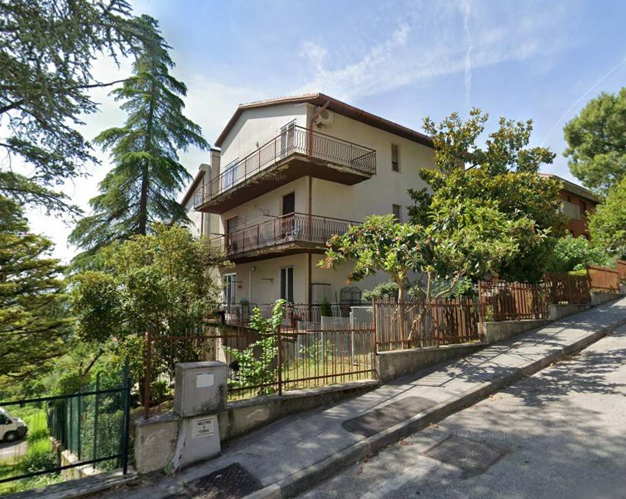 Appartamento a Monsano in Via Martiri della Resistenza, 10 - Foto 2