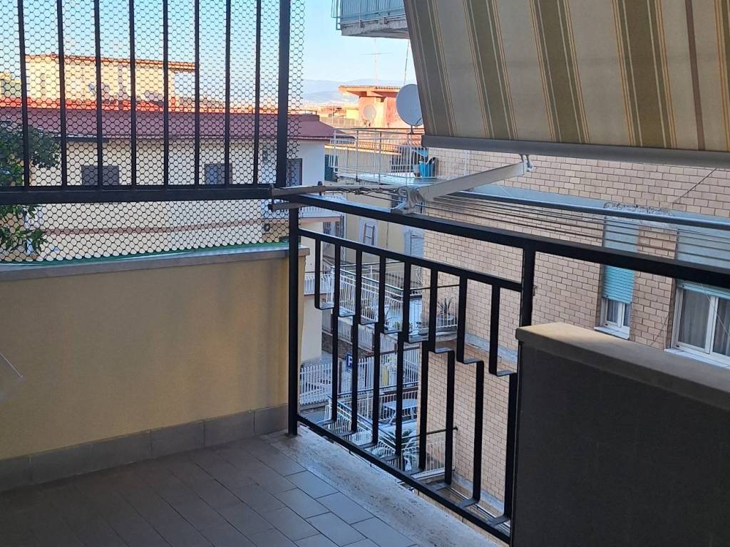 Appartamento a Arzano in Via Atellana - Foto 4