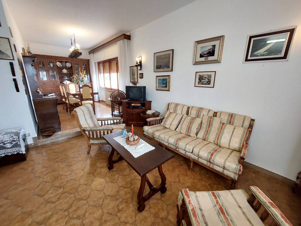 Villa a Rosignano marittimo in Stradone Polveroni - Foto 2