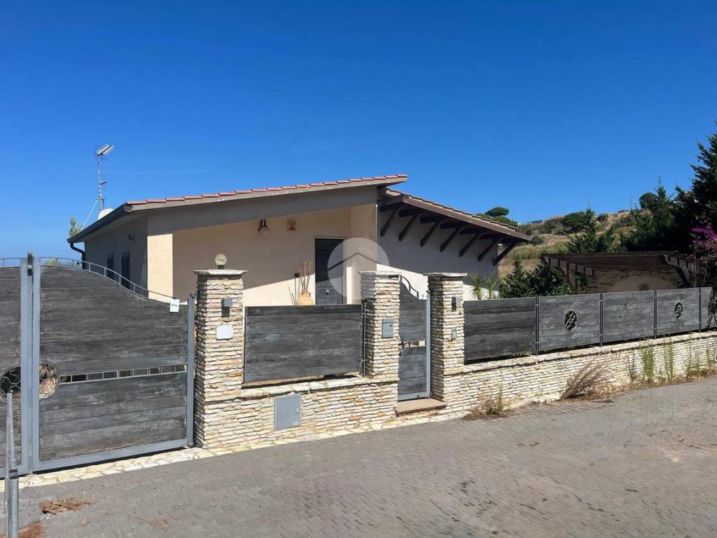 Appartamento a Alcamo in Via scampati, 2 - Foto 2