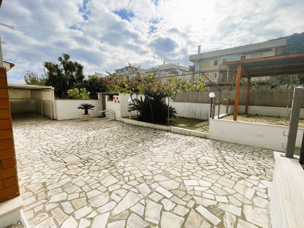 Appartamento a San felice circeo in Via Giuseppe Verdi, 41 - Foto 3