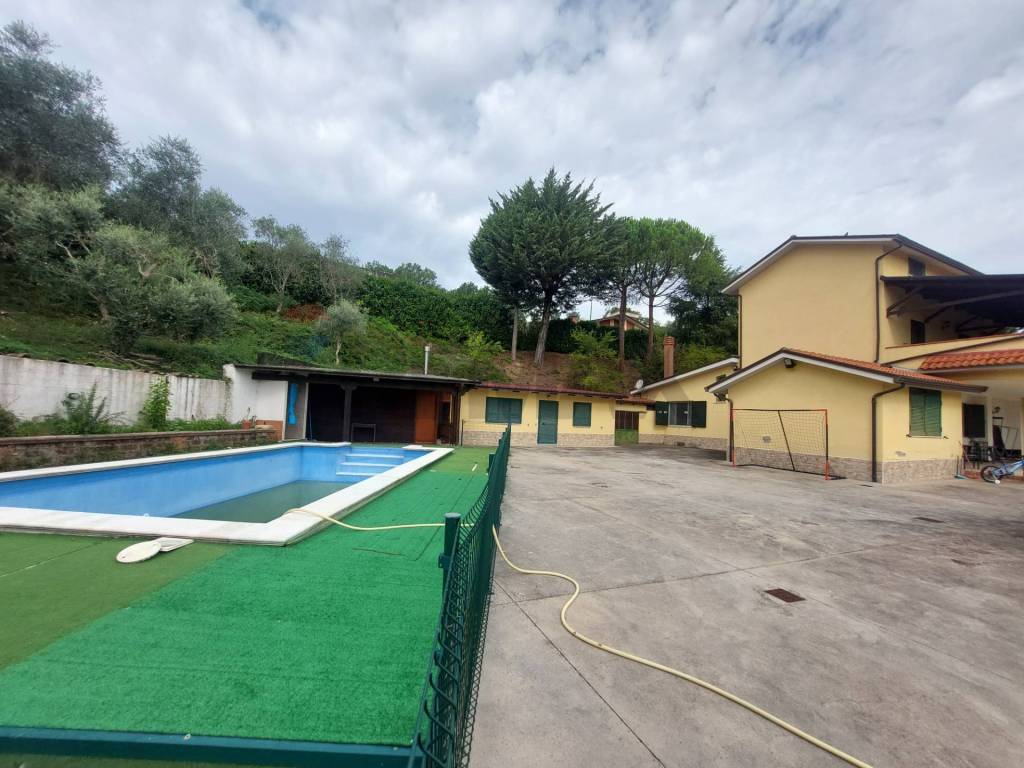 Villa a Ceppaloni - Foto 5