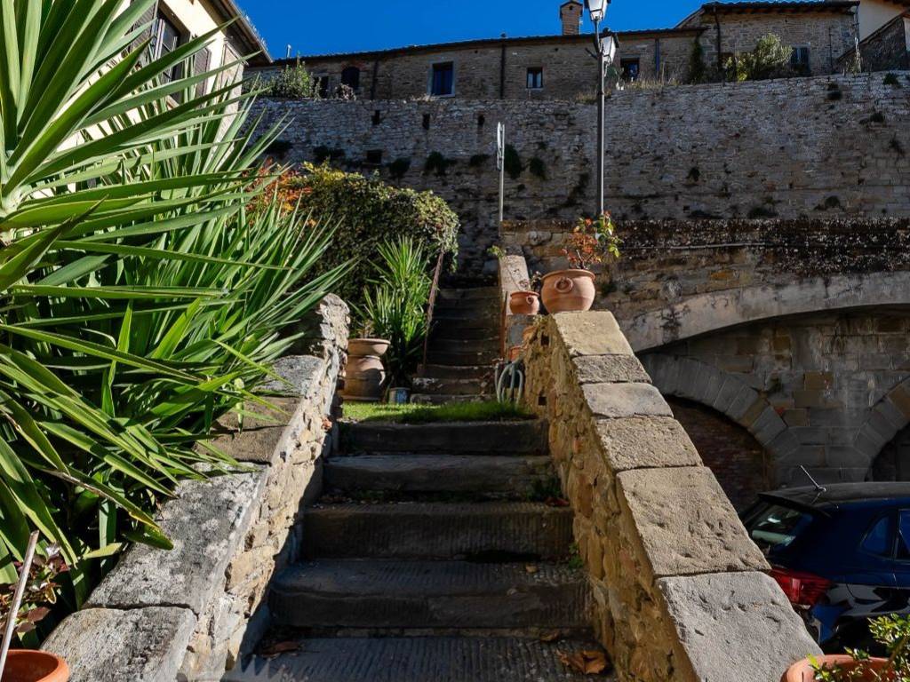 Appartamento a Cortona in Piazza Giovanni Amendola - Foto 5