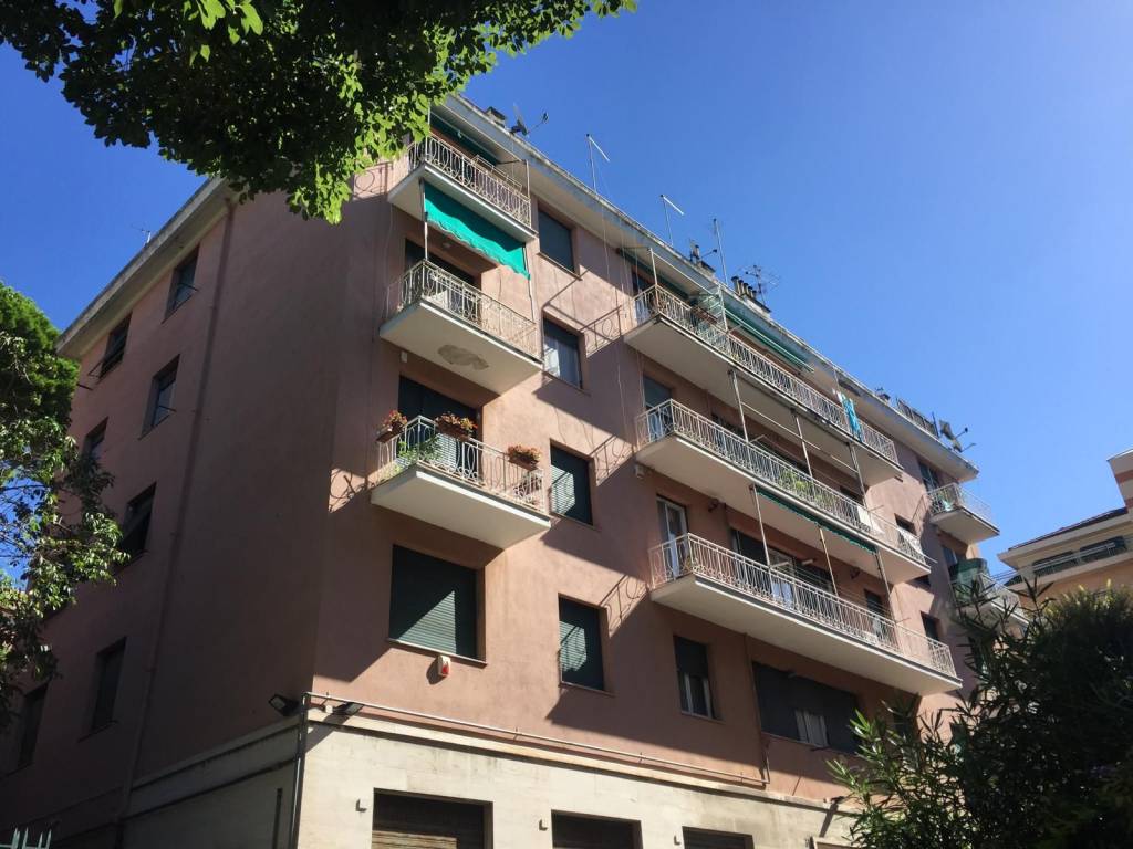 Appartamento a Genova in Via Monte Zovetto - Foto 4