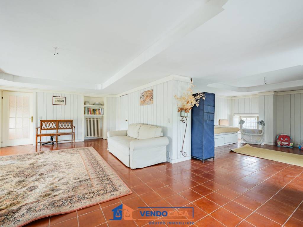 Appartamento a Pinerolo in Via del Valentino, 43 - Foto 5