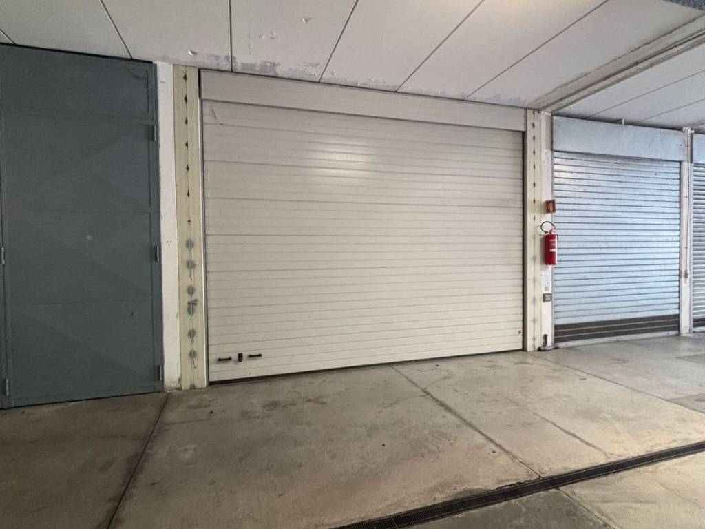 Box / garage a Laives in Via John Fitzgerald Kennedy - Foto 3