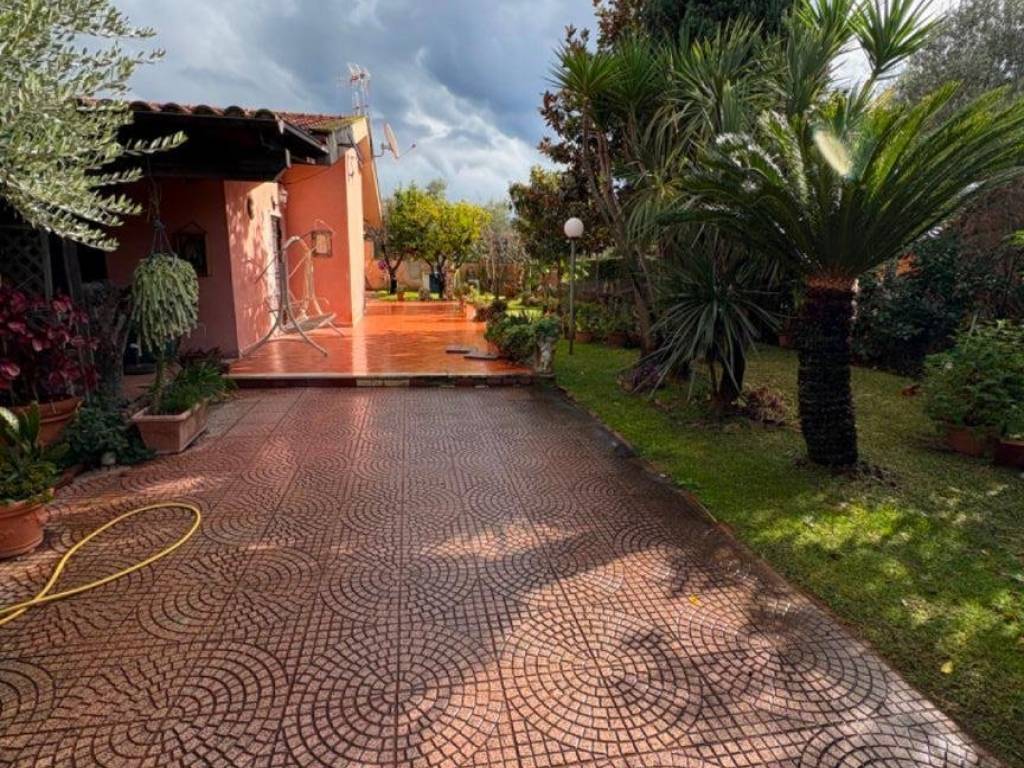 Villa a Fondi in Via Flacca, 2641 - Foto 3