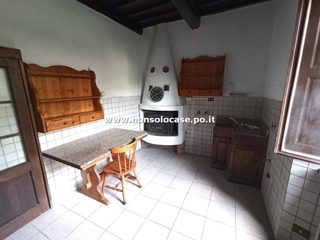 Appartamento a Cantagallo in Via della Buca - Foto 2